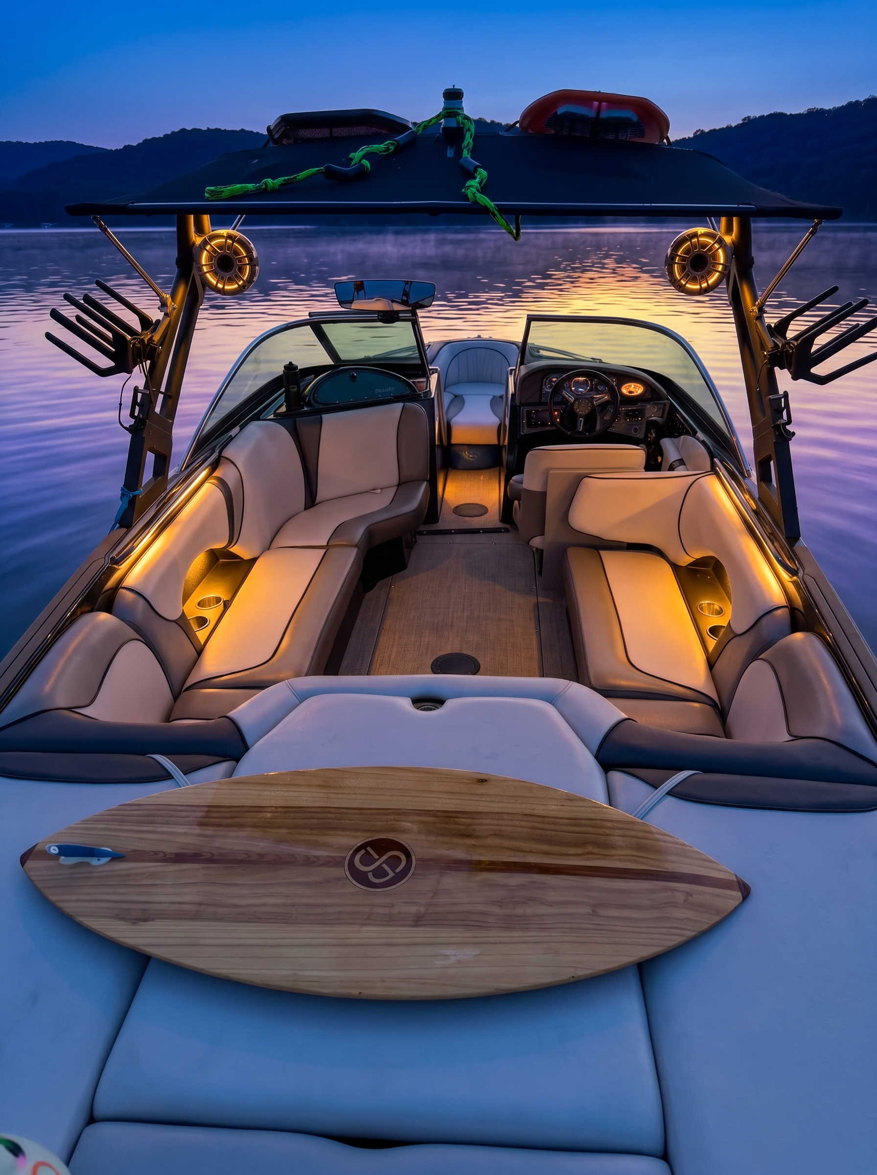 Texas Wakesurf Charters on Lake Austin, Blue hour, lights on